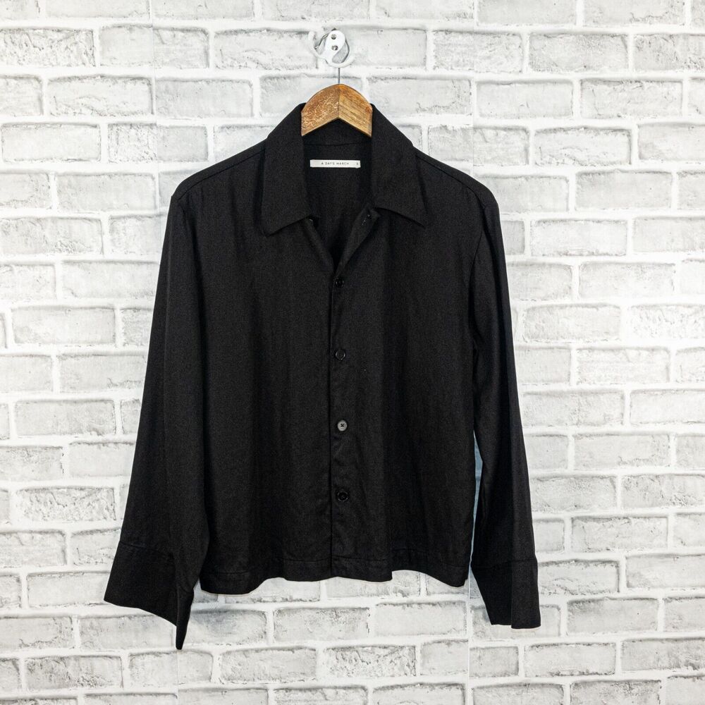 A DAY'S MARCH Cropped Boxy Button up Shirt Black Tencel Size 34